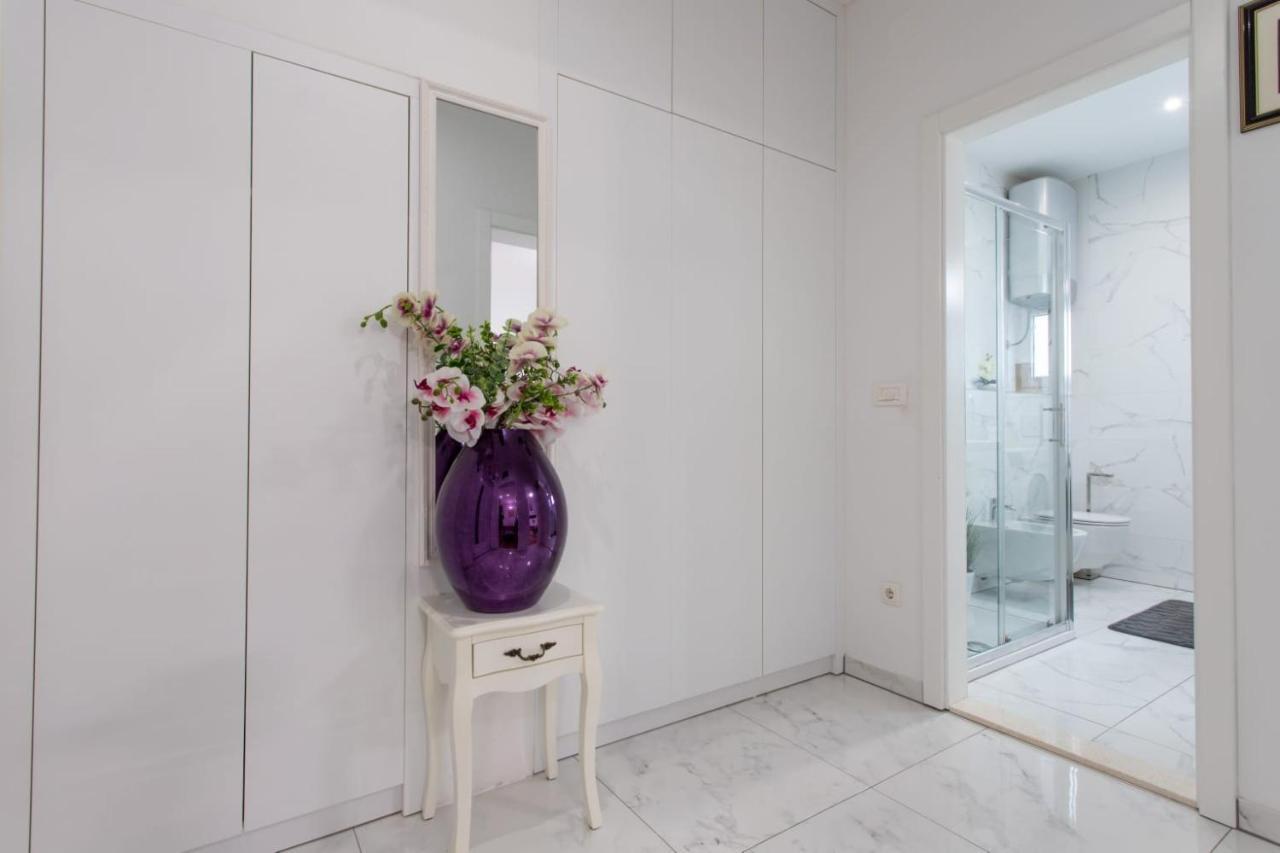 Lux Apartment Ema Kaštela Εξωτερικό φωτογραφία